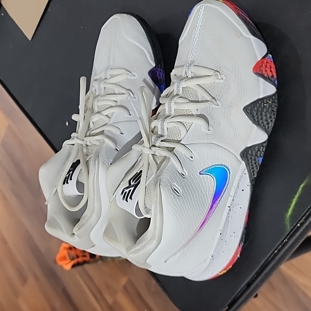 Nike Kyrie